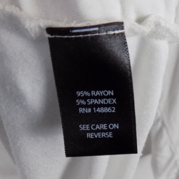 Torrid t-shirt Hoodie Feather Heart Size 3X Super Soft Purple White Long Sleeve - Picture 5 of 5